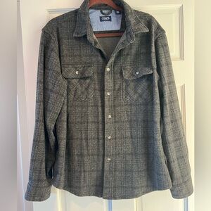 Men's flannel like shirt size large grey and black.